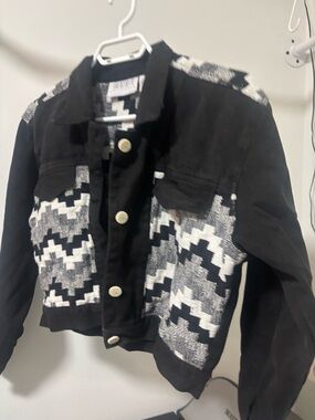 Passport Black and White Houndstooth Cropped Jacket